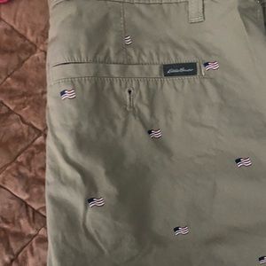Eddie Bauer size 34 khaki American flag shorts! Never worn just tried on!